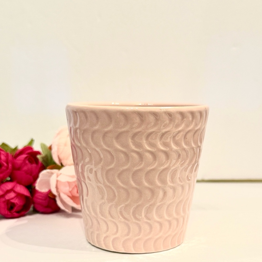 Vintage pink pot 3" candle holder vase